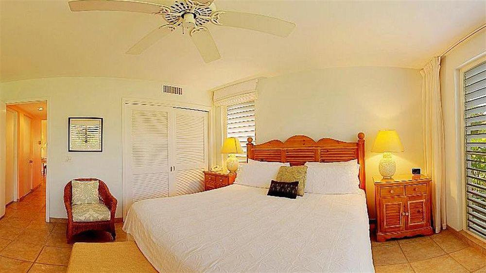 Ocean Club West Resort Grace Bay Esterno foto