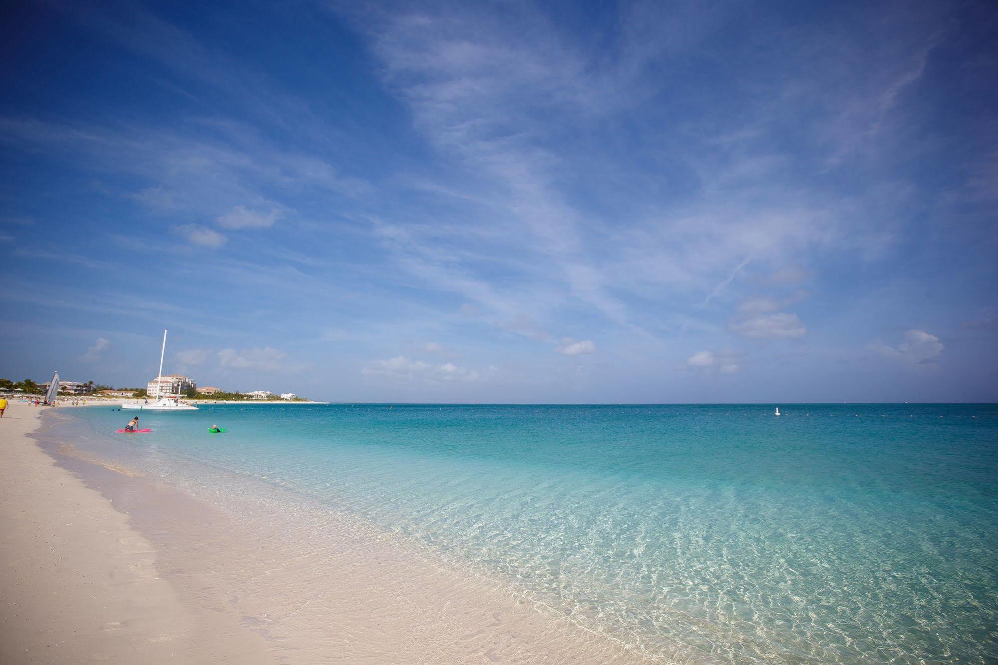Ocean Club West Resort Grace Bay Esterno foto